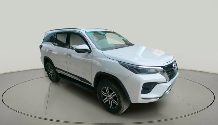 2022 Toyota Fortuner 4X2 AT 2.8 DIESEL, Diesel, Automatic, 66,837 km, exterior