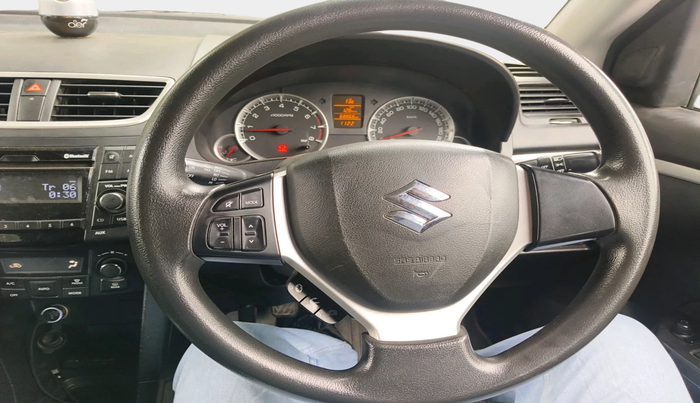 2016 Maruti Swift ZXI, Petrol, Manual, 68,866 km, interior