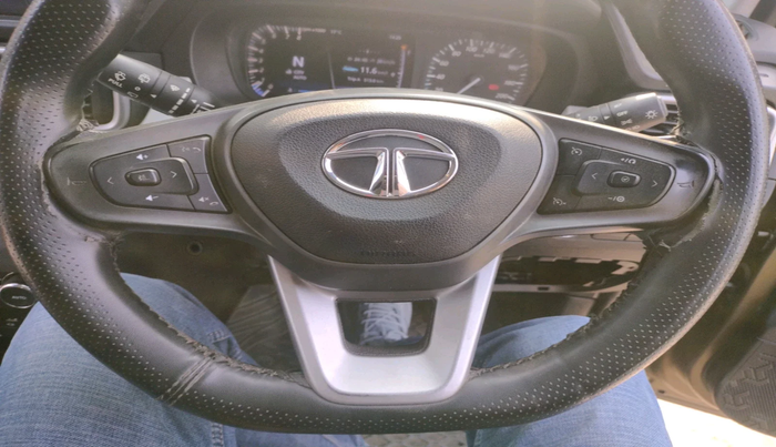 2021 Tata PUNCH CREATIVE AMT 1.2 RTN DUAL TONE, Petrol, Automatic, 28,834 km, interior