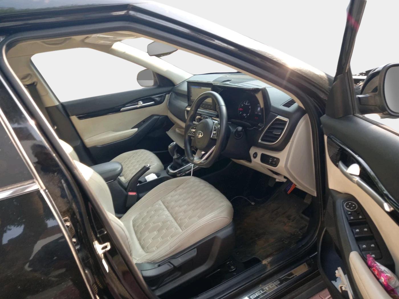 2020 KIA SELTOS HTX 1.5 PETROL, Petrol, Manual, 35,986 km, interior