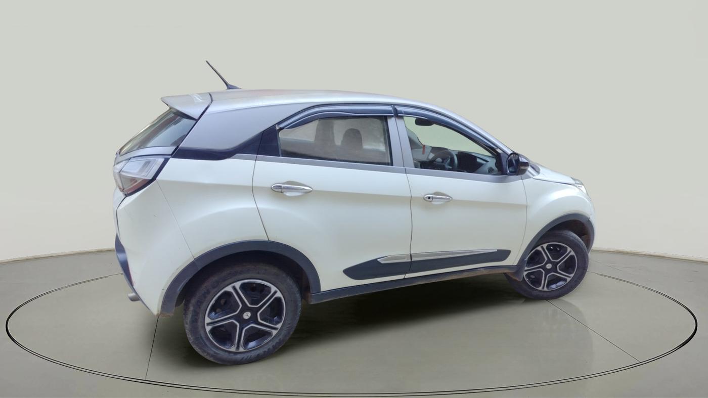 2018 Tata NEXON XM DIESEL, Diesel, Manual, 1,65,876 km, exterior