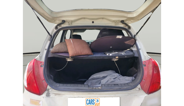2014 Maruti Swift LXI, Petrol, Manual, 68,371 km, exterior