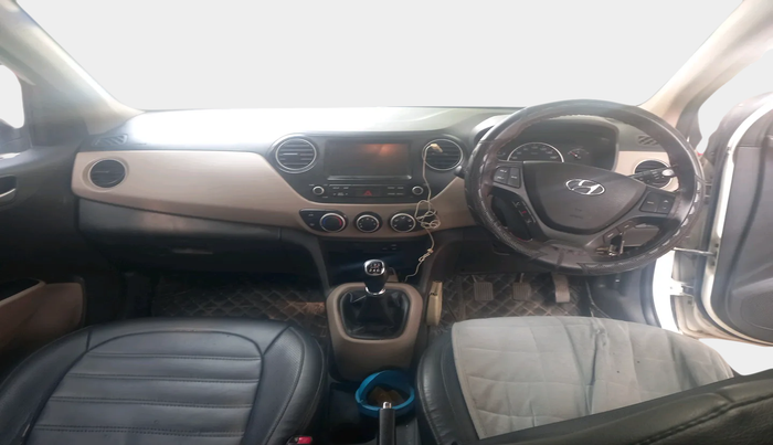 2018 Hyundai Grand i10 SPORTZ 1.2 KAPPA VTVT, Petrol, Manual, 1,12,740 km, interior