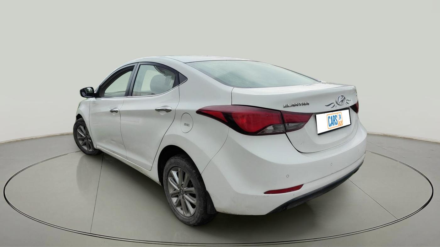 2016 Hyundai New Elantra 1.6 SX MT DIESEL, Diesel, Manual, 1,06,040 km, exterior