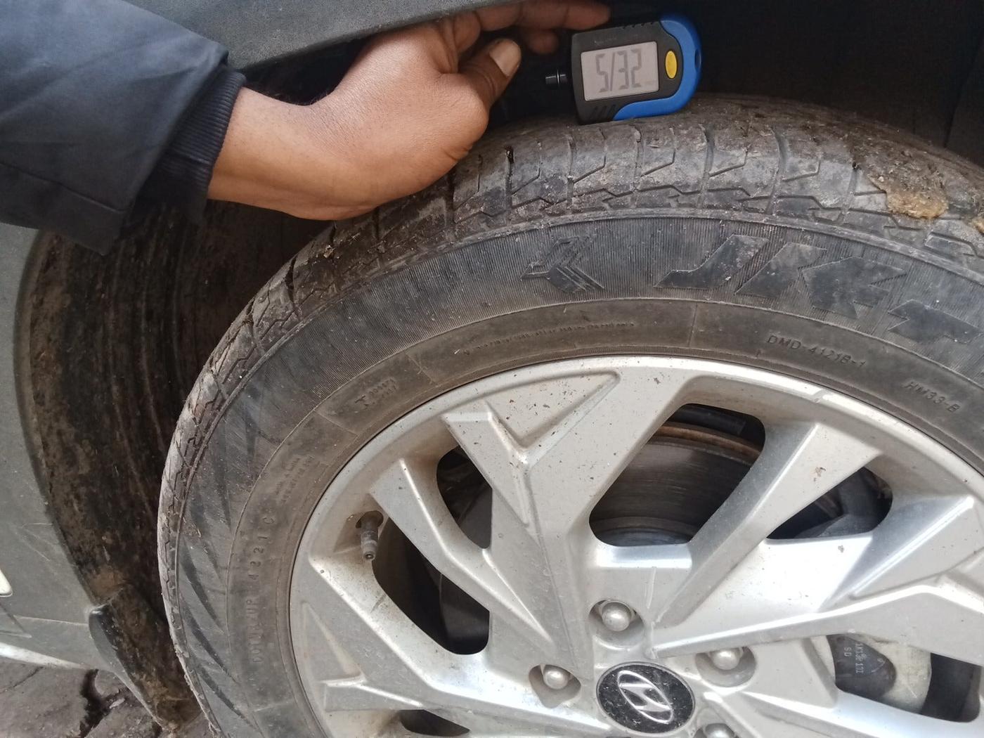 2021 Hyundai Creta SX EXECUTIVE 1.5 PETROL, Petrol, Manual, 29,374 km, tyre
