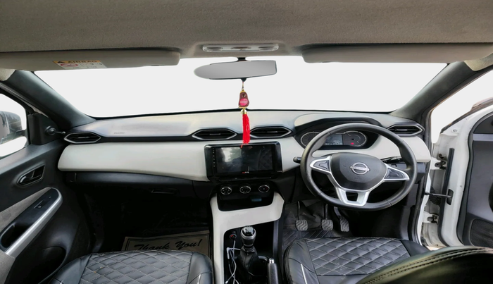 2023 Nissan MAGNITE XE, Petrol, Manual, 10,932 km, interior
