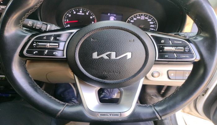 2022 KIA SELTOS HTX IVT 1.5 PETROL, Petrol, Automatic, 66,602 km, interior