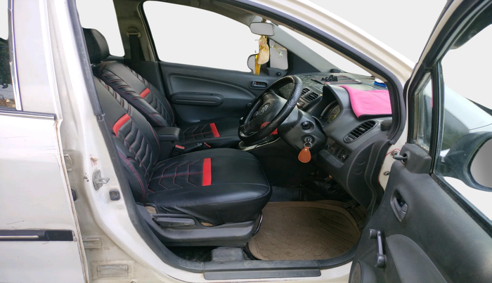 2016 Maruti Ritz LXI, Petrol, Manual, 1,04,713 km, interior