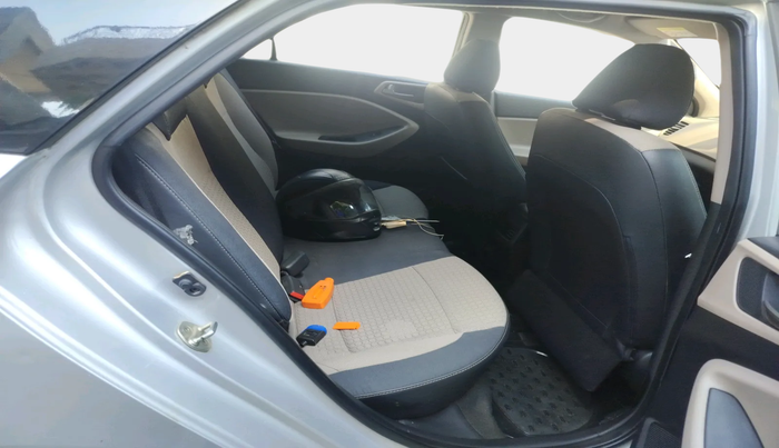 2017 Hyundai Elite i20 ASTA 1.2, Petrol, Manual, 20,726 km, interior