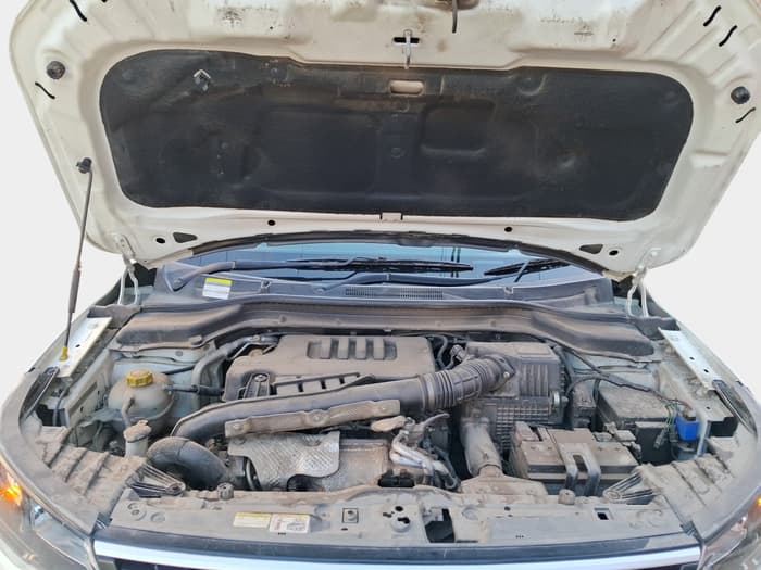 2023 Mahindra XUV300 W6 1.5 Sunroof Diesel, Diesel, Manual, 38,510 km, exterior