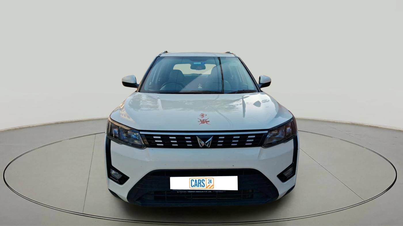 2023 Mahindra XUV300 W6 1.5 Sunroof Diesel, Diesel, Manual, 38,510 km, exterior