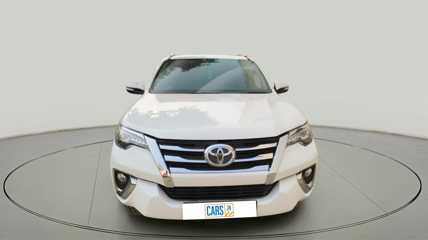 2017 Toyota Fortuner 2.8 4X2 AT, Diesel, Automatic, 47,313 km, exterior