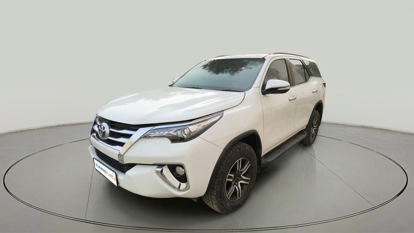 2017 Toyota Fortuner 2.8 4X2 AT, Diesel, Automatic, 47,313 km, exterior