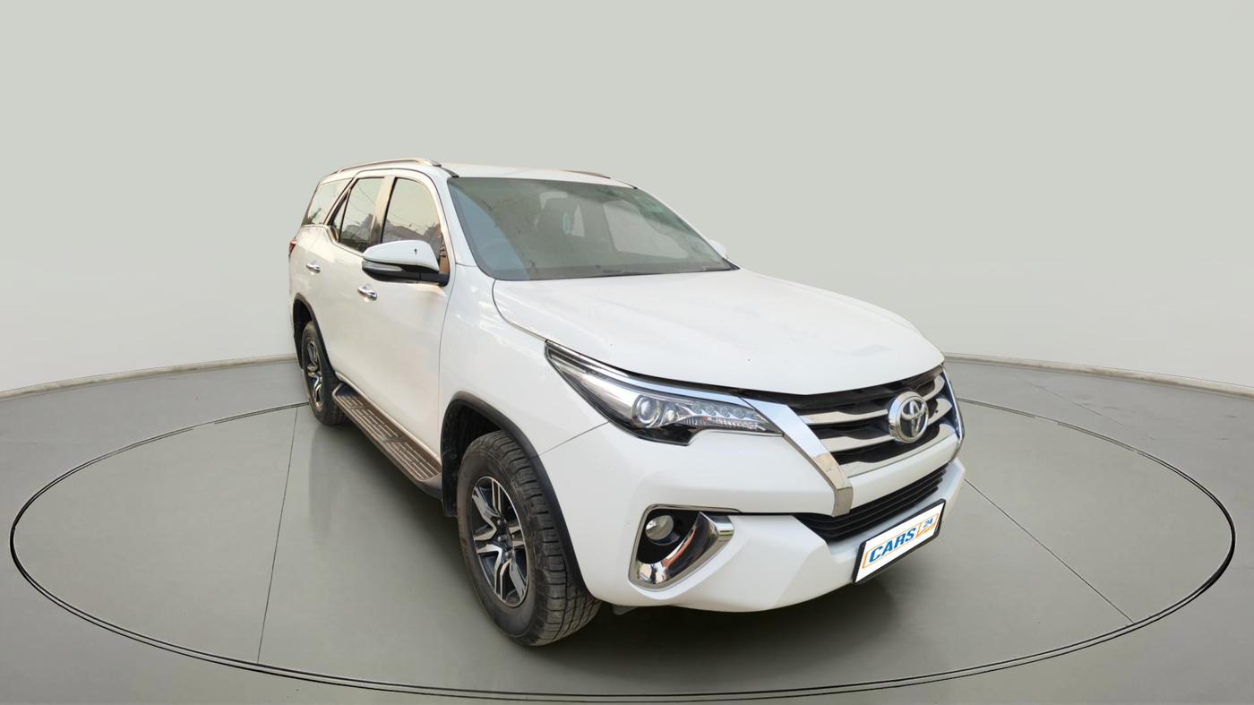 2017 Toyota Fortuner 2.8 4X2 AT, Diesel, Automatic, 47,313 km, exterior