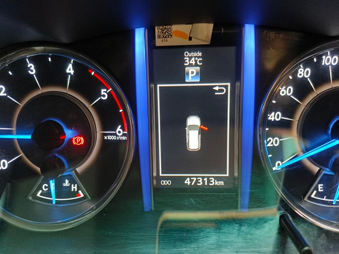 2017 Toyota Fortuner 2.8 4X2 AT, Diesel, Automatic, 47,313 km, interior
