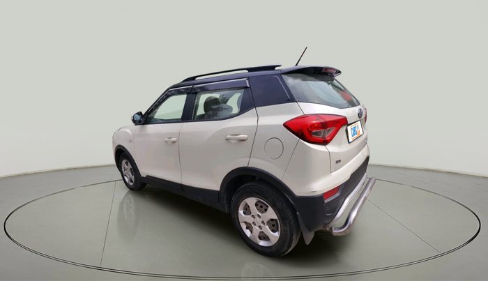 2020 Mahindra XUV300 W6 1.5 DIESEL, Diesel, Manual, 1,25,122 km, exterior