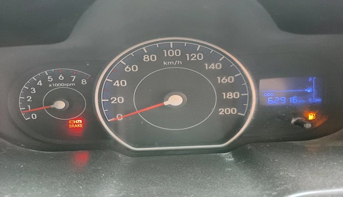 2014 Hyundai i10 MAGNA 1.1, Petrol, Manual, 62,916 km, interior