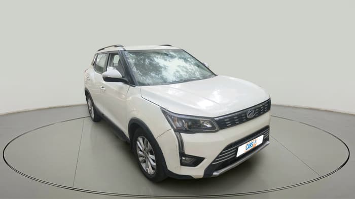 2022 Mahindra XUV300 W8 1.5 DIESEL, Diesel, Manual, 47,100 km, exterior