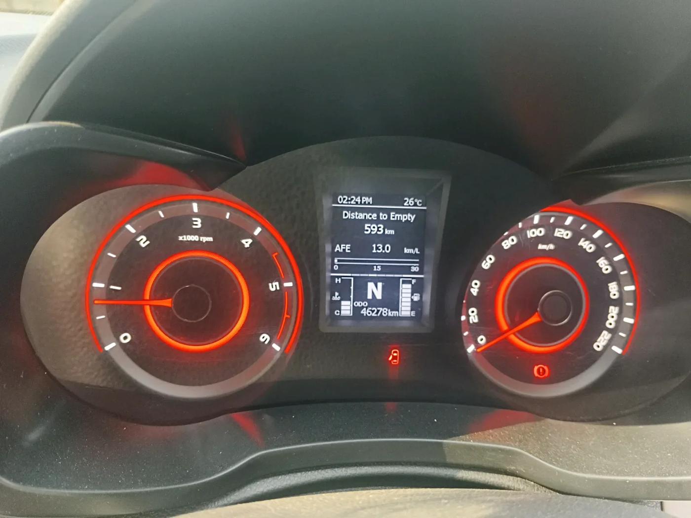 2022 Mahindra XUV300 W8 1.5 DIESEL, Diesel, Manual, 47,100 km, interior