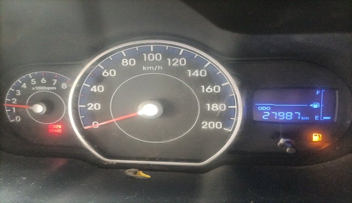 2013 Hyundai i10 ERA 1.1, Petrol, Manual, 27,987 km, interior