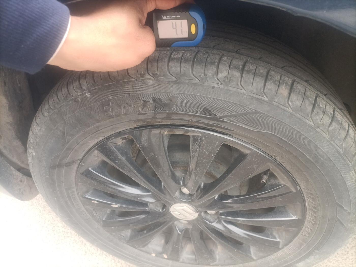 2019 Maruti Ciaz DELTA 1.5 SHVS MT PETROL, Petrol, Manual, 91,849 km, tyre