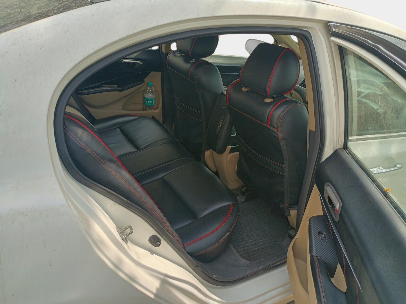 2010 Honda Civic 1.8L I-VTEC V MT, Petrol, Manual, 1,32,652 km, interior