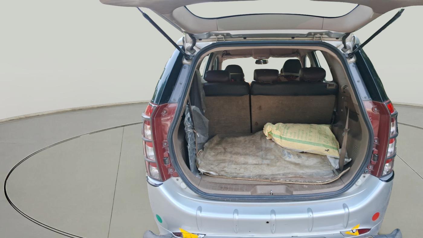 2015 Mahindra XUV500 W4, Diesel, Manual, 92,350 km, exterior