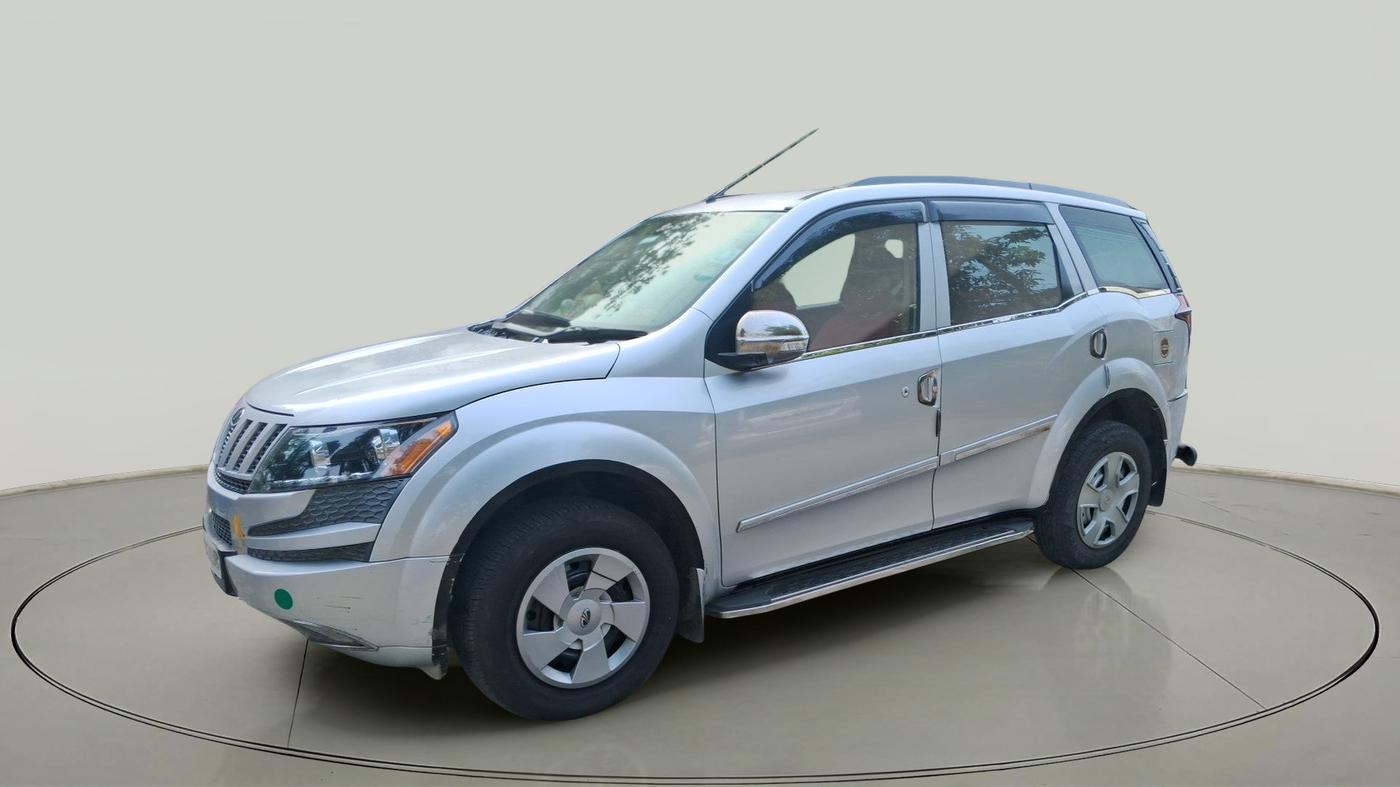 2015 Mahindra XUV500 W4, Diesel, Manual, 92,350 km, exterior