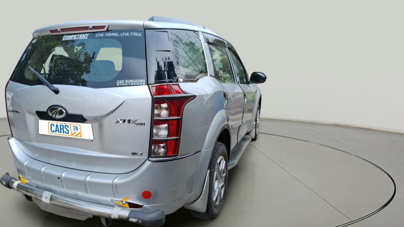 2015 Mahindra XUV500 W4, Diesel, Manual, 92,350 km, exterior