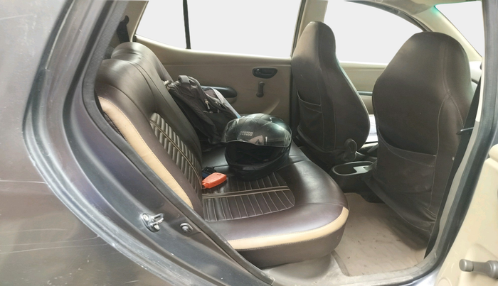 2011 Hyundai i10 ERA 1.1, Petrol, Manual, 142 km, interior