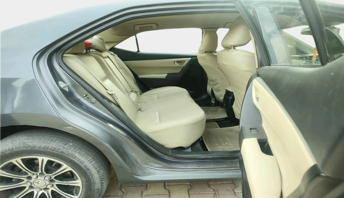 2015 Toyota Corolla Altis G CVT PETROL, Petrol, Automatic, 74,589 km, interior