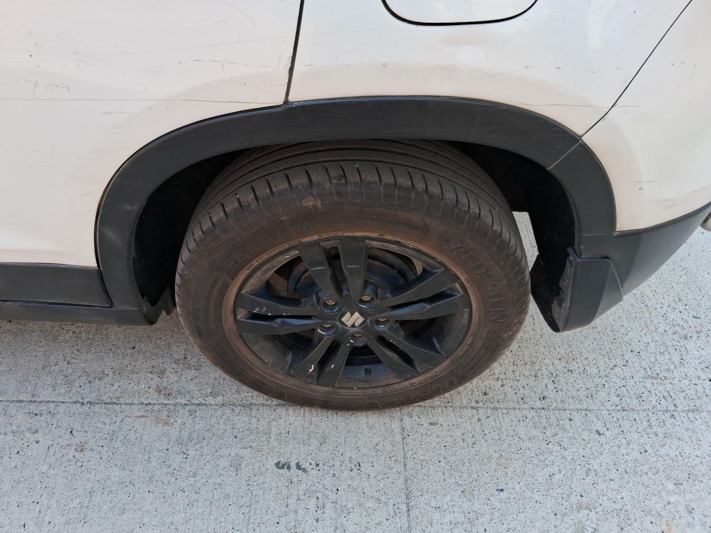 2016 Maruti Vitara Brezza VDI, Diesel, Manual, 1,44,762 km, tyre