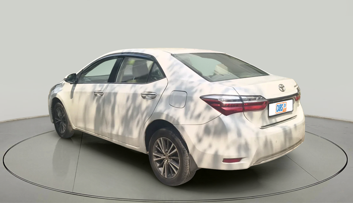 2017 Toyota Corolla Altis GL PETROL, Petrol, Manual, 1,18,245 km, exterior