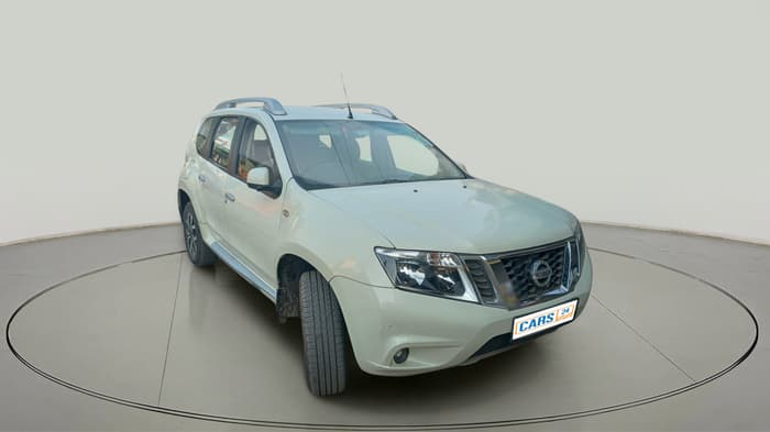 2015 Nissan Terrano XV D THP 110 PS, Diesel, Manual, 1,00,268 km, exterior