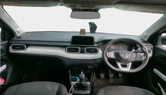 2023 Tata PUNCH ACCOMPLISHED DAZZLE SUNROOF CNG MT, Petrol, Manual, 65,391 km, interior