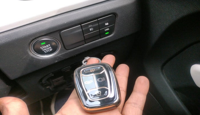 2023 Tata PUNCH ACCOMPLISHED DAZZLE SUNROOF CNG MT, Petrol, Manual, 65,391 km, interior