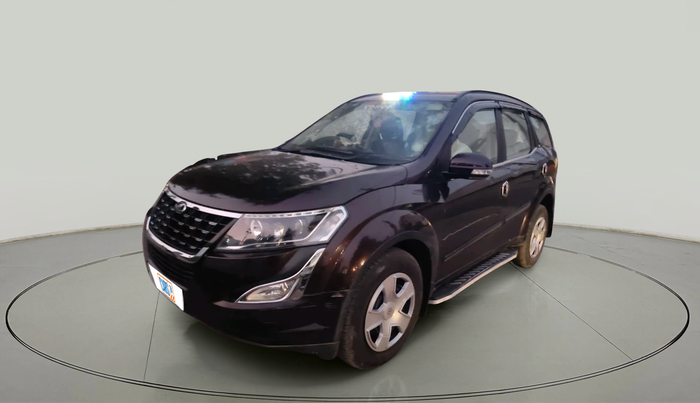2018 Mahindra XUV500 W7, Diesel, Manual, 85,933 km, exterior
