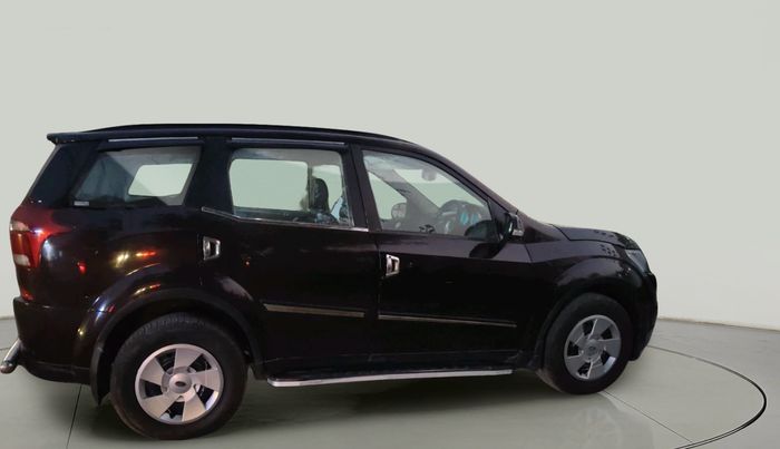 2018 Mahindra XUV500 W7, Diesel, Manual, 85,933 km, exterior