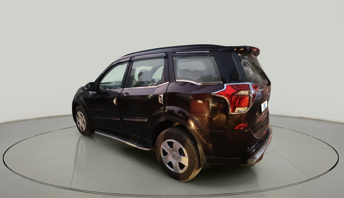 2018 Mahindra XUV500 W7, Diesel, Manual, 85,933 km, exterior