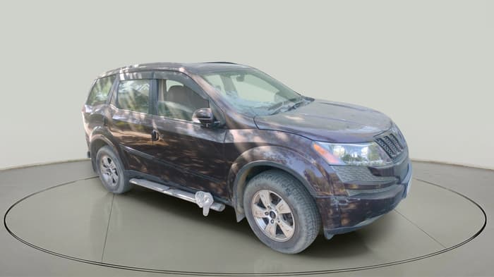 2014 Mahindra XUV500 W8, Diesel, Manual, 1,33,403 km, exterior