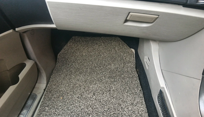 2017 Mahindra XUV500 W10, Diesel, Manual, 1,60,109 km, interior