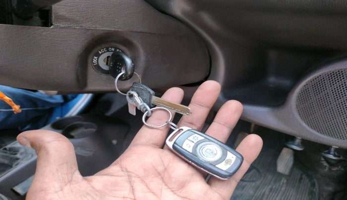 2010 Hyundai Santro Xing GLS, Petrol, Manual, 1,15,583 km, interior