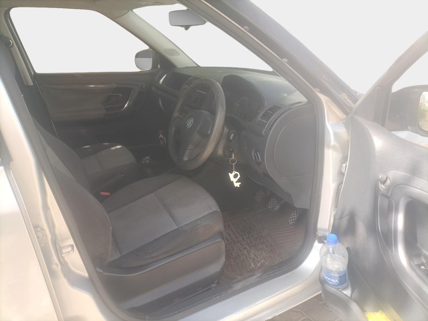 2012 Skoda Fabia ACTIVE PLUS 1.2 TDI CR, Diesel, Manual, 1,00,200 km, interior