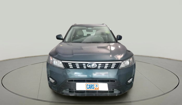 2020 Mahindra XUV300 W6 1.2 PETROL, Petrol, Manual, 1,05,064 km, exterior