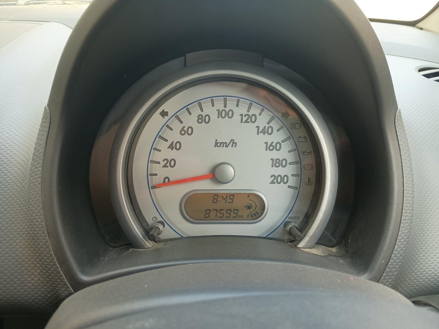 2011 Maruti Ritz LXI, Petrol, Manual, 87,599 km, interior