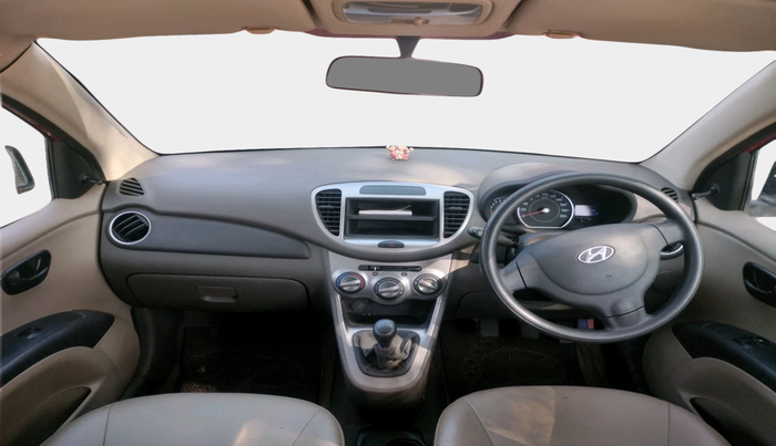 2013 Hyundai i10 ERA 1.1, Petrol, Manual, 8,733 km, interior