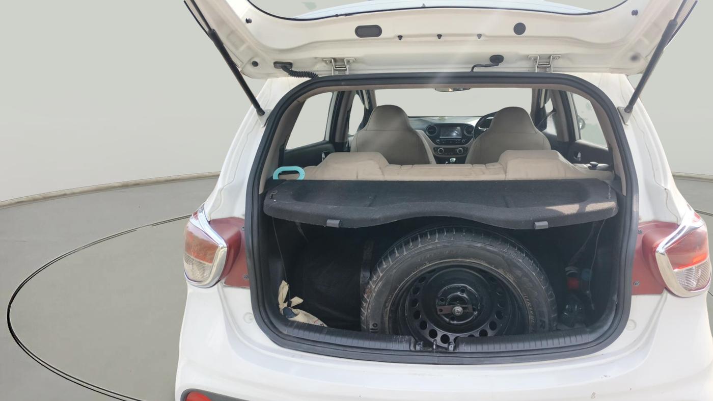 2017 Hyundai Grand i10 ASTA 1.2 KAPPA VTVT, Petrol, Manual, 84,485 km, exterior