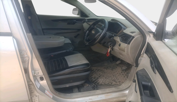 2017 Mahindra Kuv100 K2 PLUS D 6 STR, Diesel, Manual, 81,030 km, interior