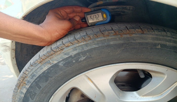 2016 Renault Lodgy 85 PS RXL, Diesel, Manual, 1,76,607 km, tyre