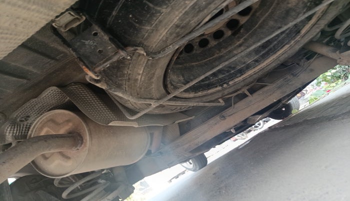 2016 Renault Lodgy 85 PS RXL, Diesel, Manual, 1,76,607 km, tyre